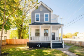 Private House in Heart of Historic Barton Heights!